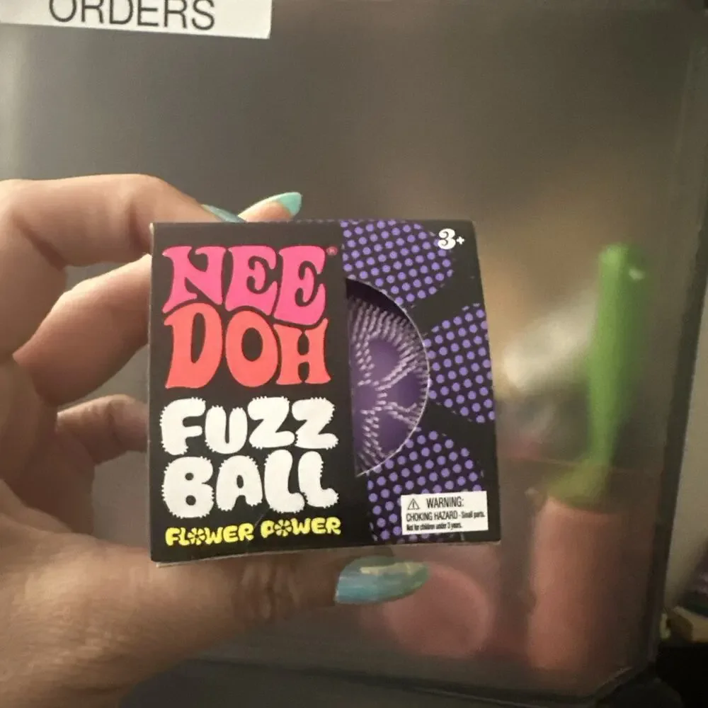 NeeDoh Fuzz Ball Flower Power In Purple Sealed Fuzzball Authentic